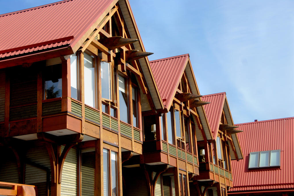 Whiskey Landing Lodge Ucluelet Exterior foto